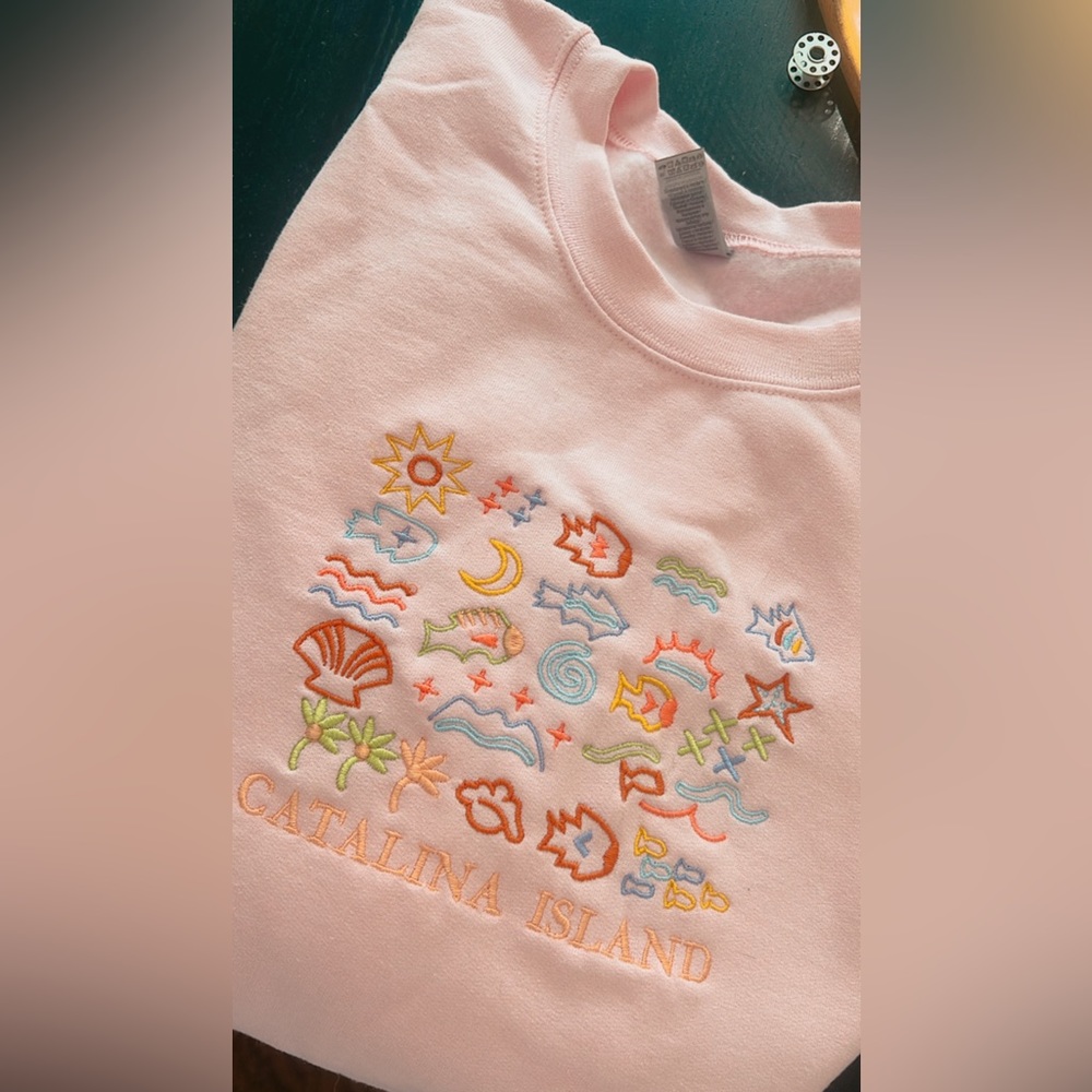 Retro style Embroidered Sweatshirt